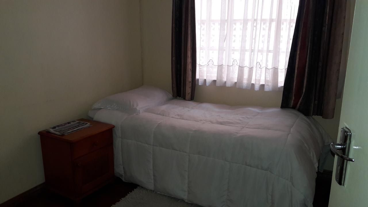 Upperroom Guesthouse Mbabane Bagian luar foto